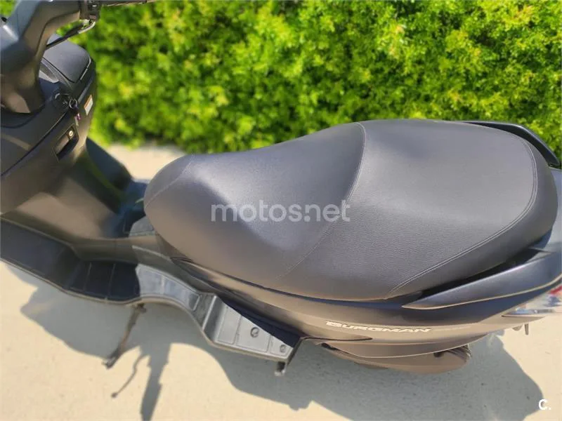 Suzuki Burgman 200 - Vista 5