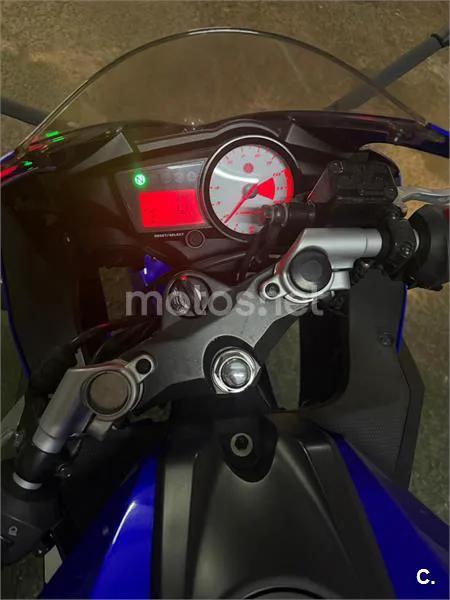 Yamaha YZF-R125 - Vista 3