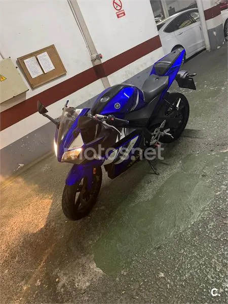 Yamaha YZF-R125 - Vista 4