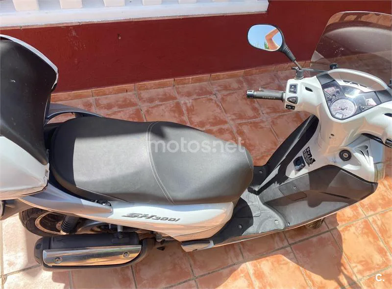 Honda SH300i 1500 € 2011 Tarragona - 2