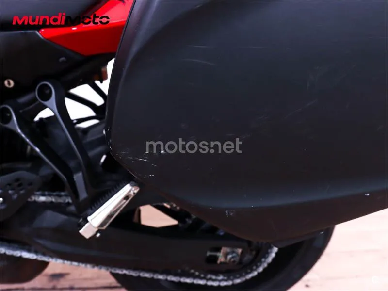 Yamaha Tracer 7 - Vista 16