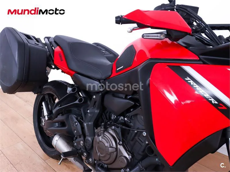 Yamaha Tracer 7 - Vista 42