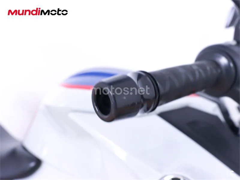 BMW F 800 R - Vista 24
