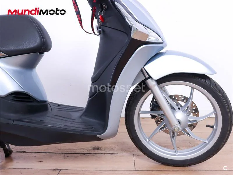 Piaggio Liberty 50 – Vista 23
