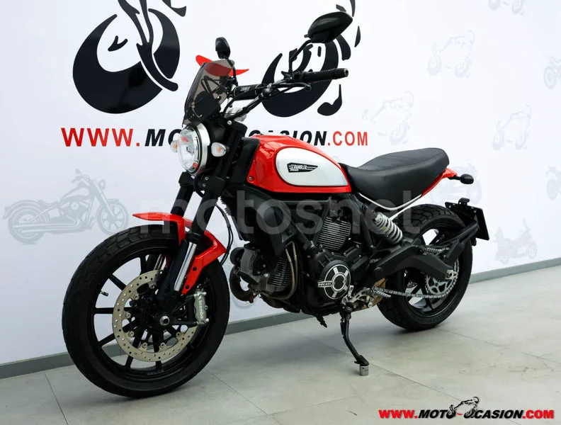 Ducati Scrambler - Vista 8