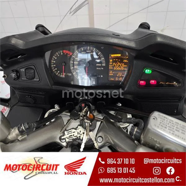 Honda ST1300 Pan-European - Vista 9
