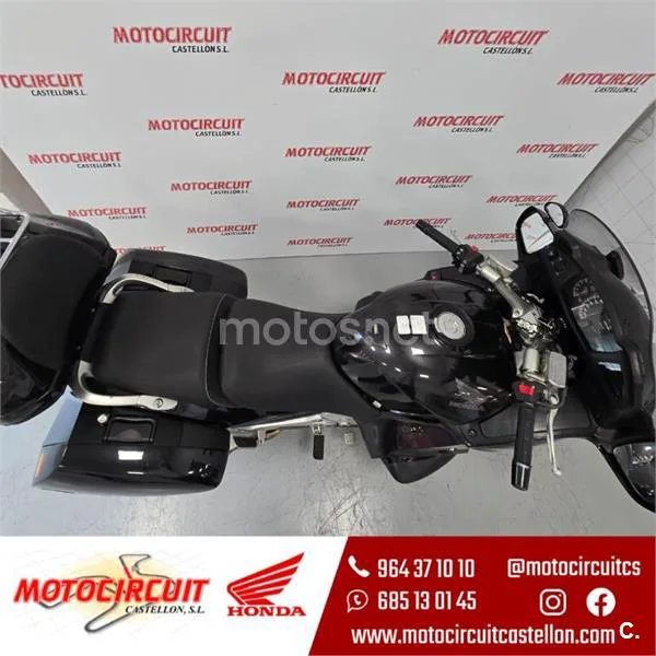 Honda ST1300 Pan-European - Vista 10