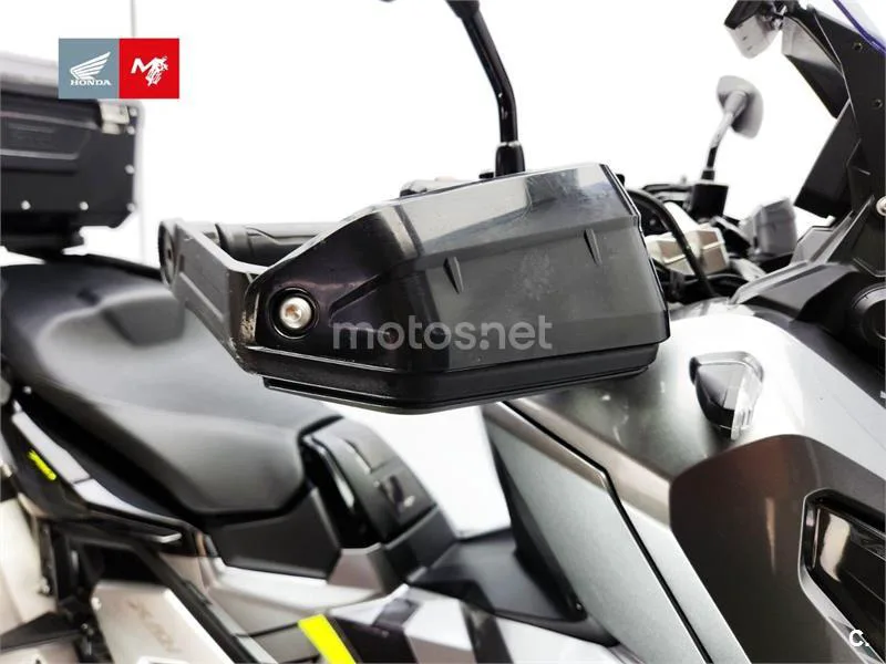 Honda X-ADV - Vista 18