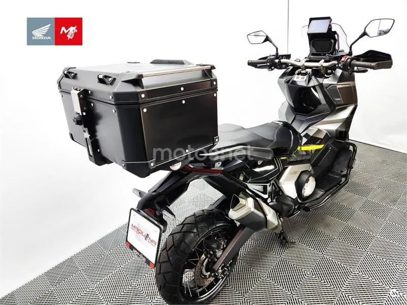 Honda X-ADV - Vista 5