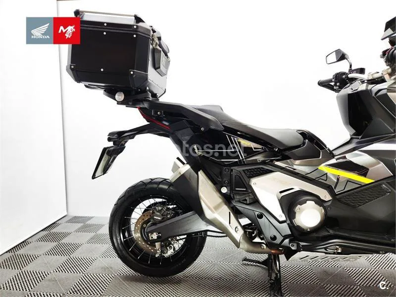 Honda X-ADV - Vista 7