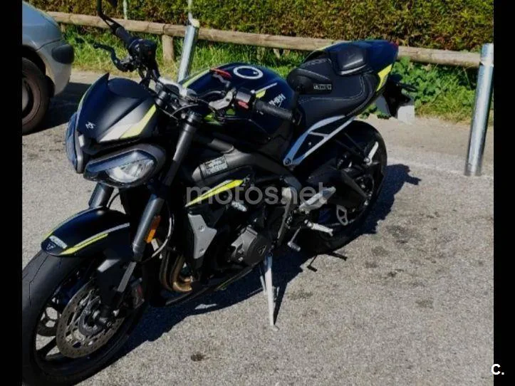 Triumph Street Triple 765 - Vista 5