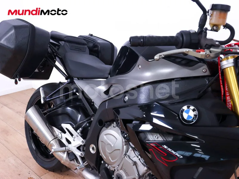 BMW S 1000 R - Vista 17
