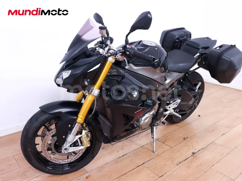 BMW S 1000 R - Vista 7