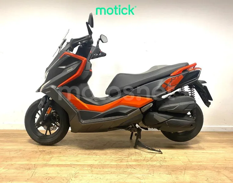 Kymco DTX 350 - Vista 6