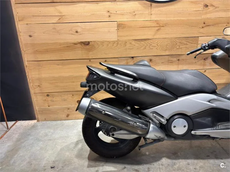 Yamaha TMAX 500 - Vista 16