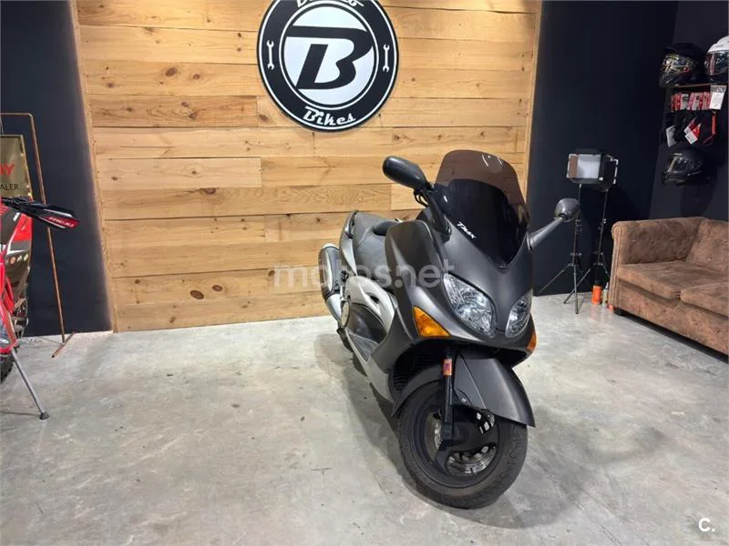 Yamaha TMAX 500 - Vista 6