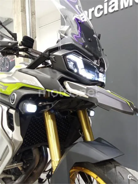 Voge 900 DSX – Vista 8
