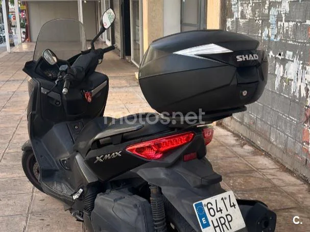 Yamaha XMAX 400 - Vista 5