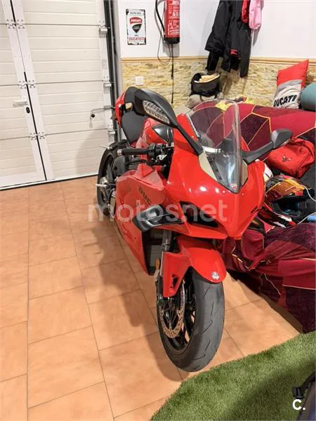 Ducati Panigale V4 26.500 € 2023 Jaén - 1