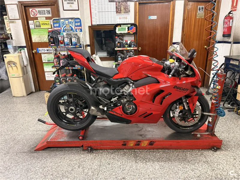 Ducati Panigale V4 - Vista 5