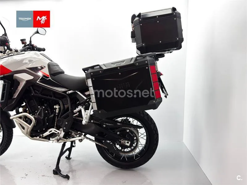 Triumph Tiger 900 - Vista 13