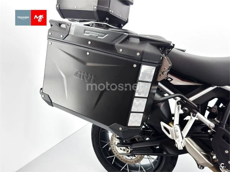 Triumph Tiger 900 - Vista 10