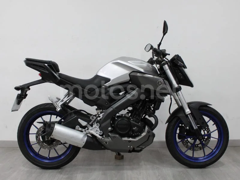 Yamaha MT-125 - Vista 3