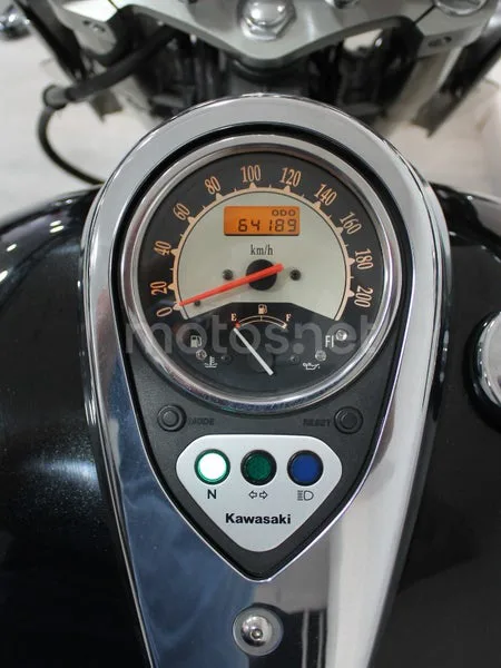 Kawasaki VN900 Classic - Vista 7