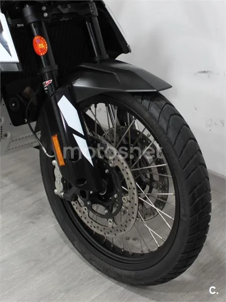 KTM 790 – Vista 5