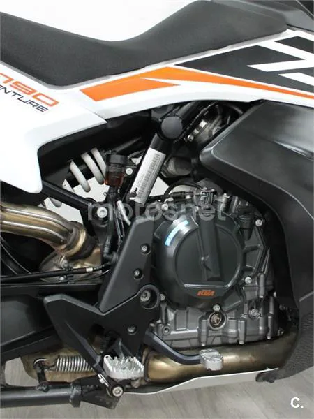 KTM 790 – Vista 6