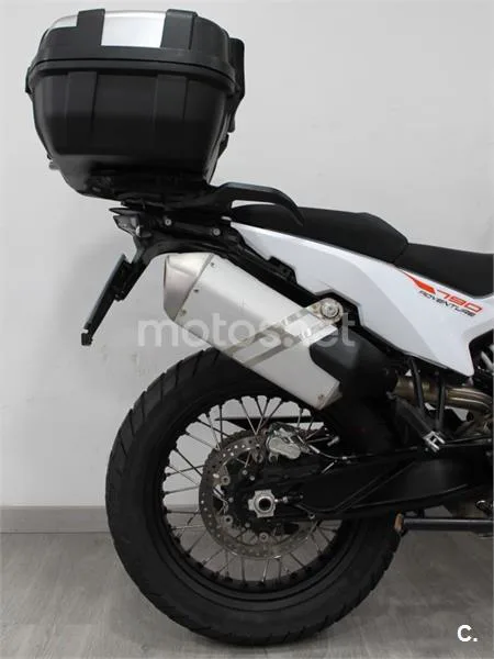 KTM 790 – Vista 7