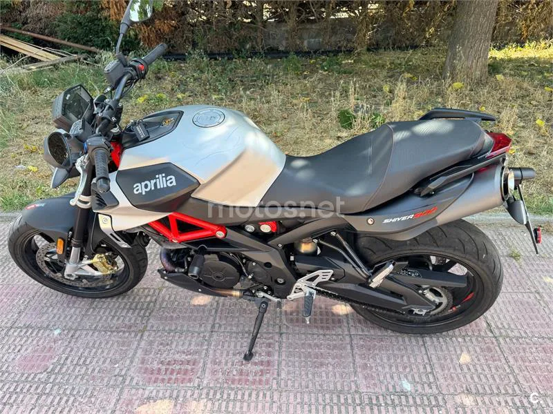 Aprilia Shiver 900 - Vista 5