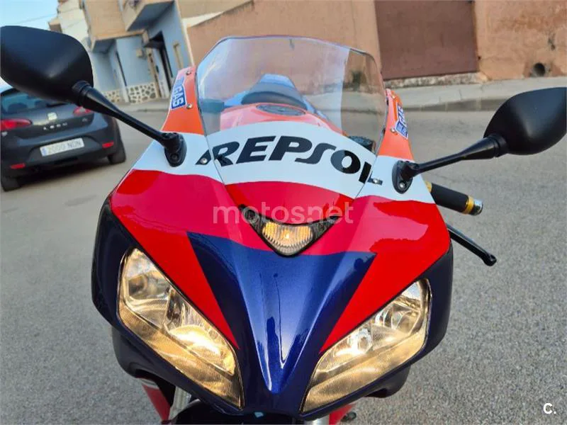 Honda CBR1000RR Fireblade - Vista 7