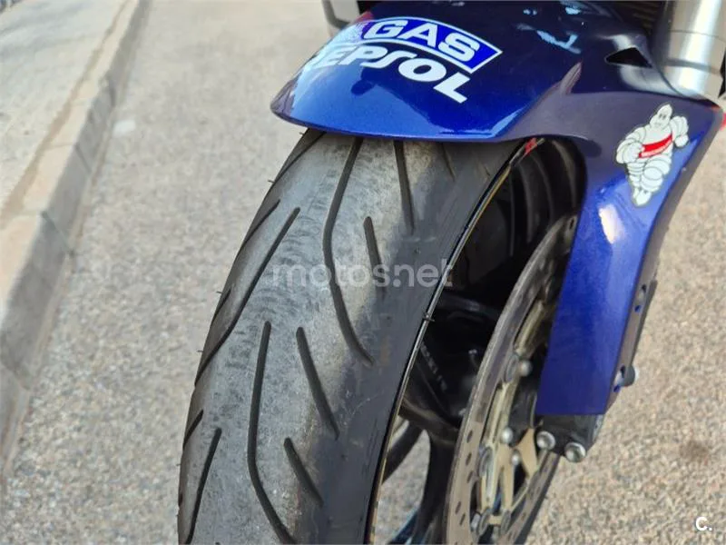 Honda CBR1000RR Fireblade - Vista 8