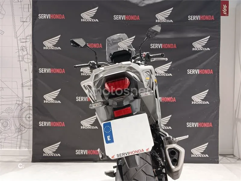 Honda XL750 Transalp - Vista 4