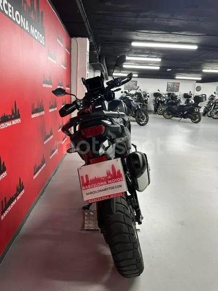Honda CRF1100L Africa Twin - Vista 6