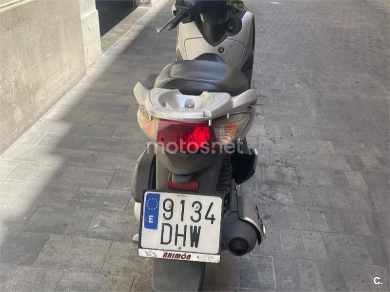 Honda SH150i 1250 € 2005 Barcelona - 1