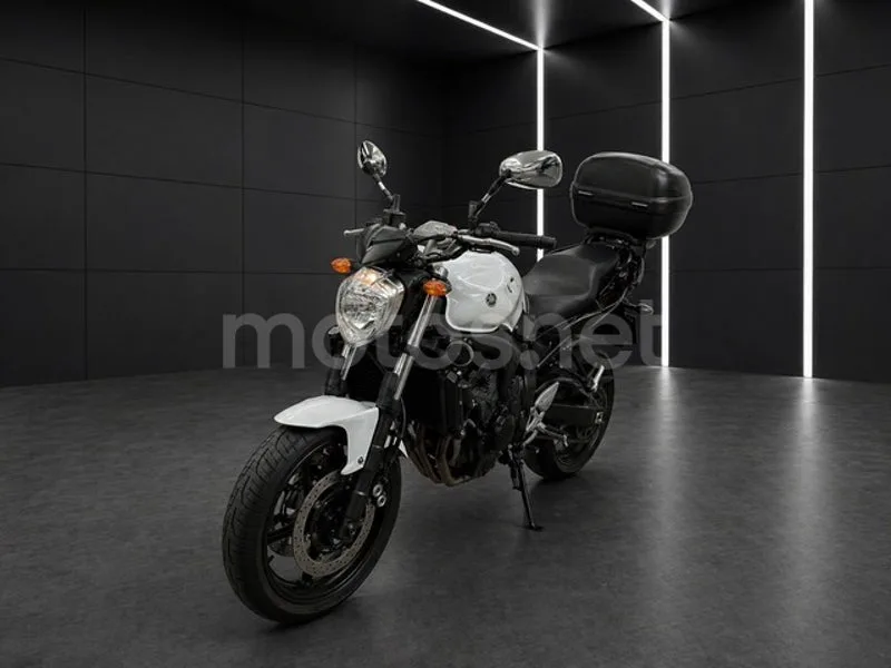 Yamaha FZ6 2290 € 2008 Madrid - 2
