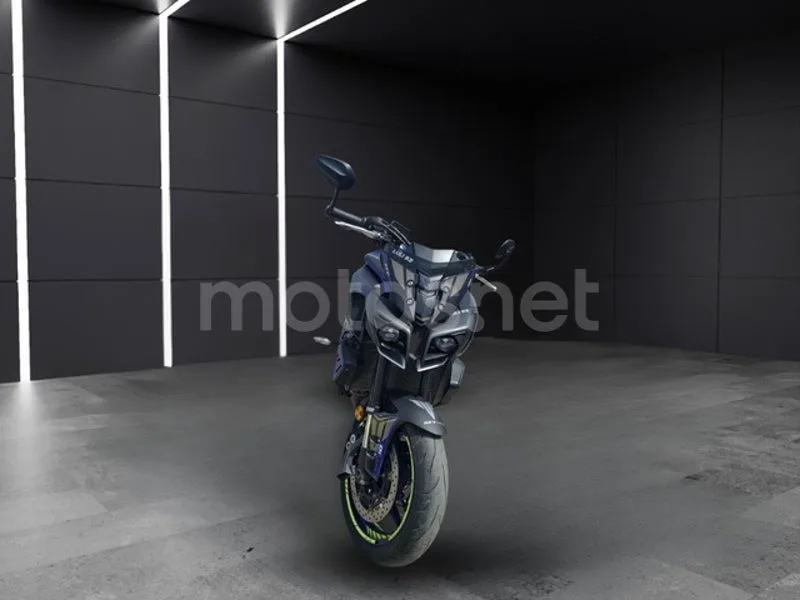 Yamaha MT-10 - Vista 7