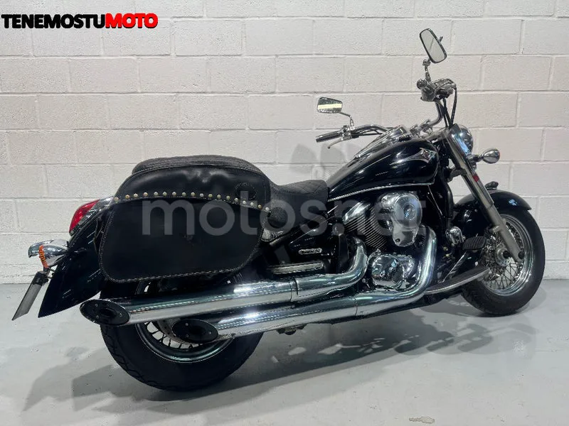 Kawasaki VN900 Classic - Vista 5