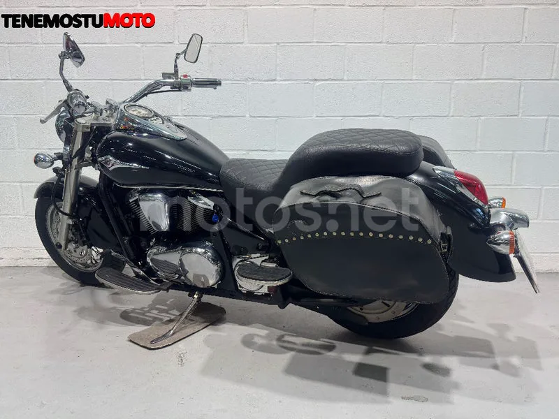 Kawasaki VN900 Classic - Vista 6