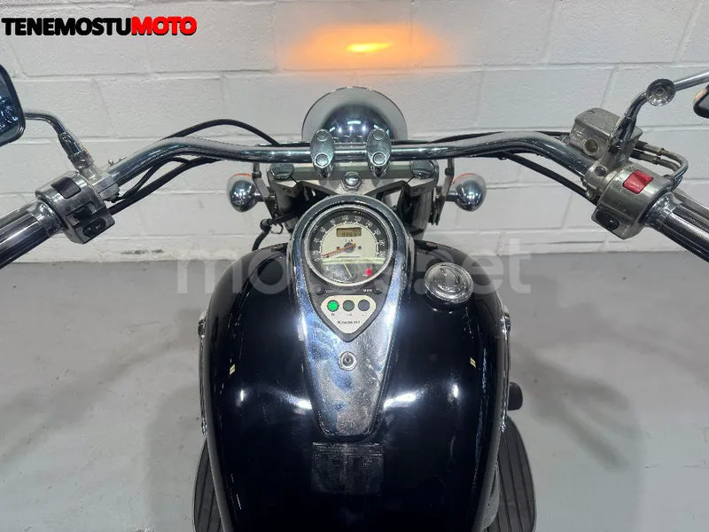 Kawasaki VN900 Classic - Vista 10