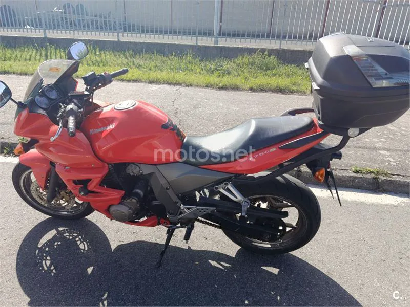 Kawasaki Z750 1900 € 2005 Araba - 2