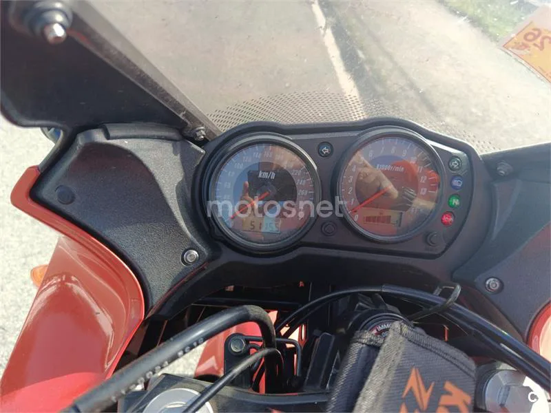 Kawasaki Z750 - Vista 7