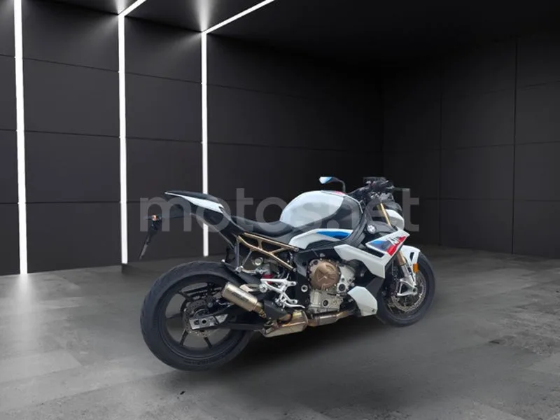 BMW S 1000 R - Vista 4