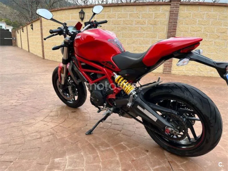 Ducati Monster 797 - Vista 3