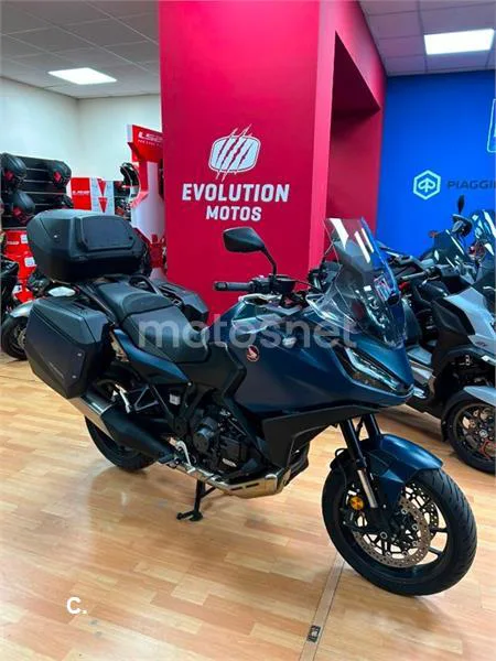 Honda NT1100 13.299 € 2024 A Coruña - 1