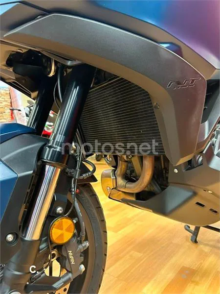 Honda NT1100 - Vista 11