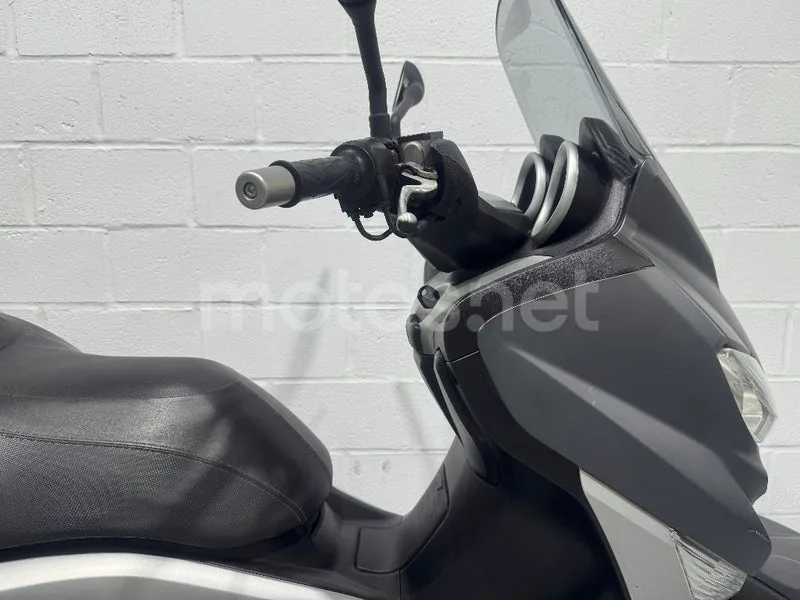 Yamaha XMAX 125 - Vista 14