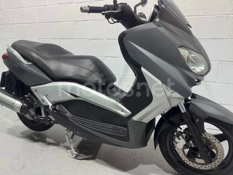 Yamaha XMAX 125 - Vista 16